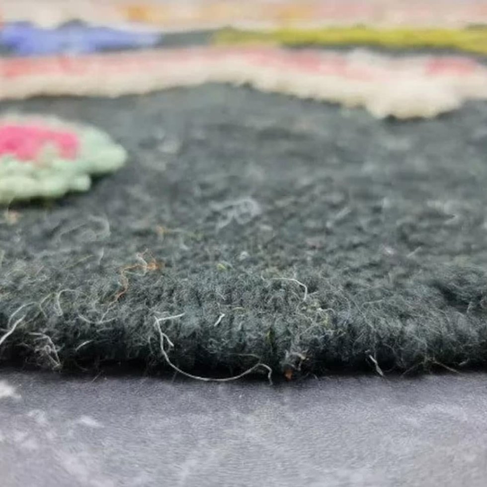 Alfombra kilim bereber tribal negra