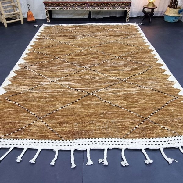 Alfombra bereber kilim marrón