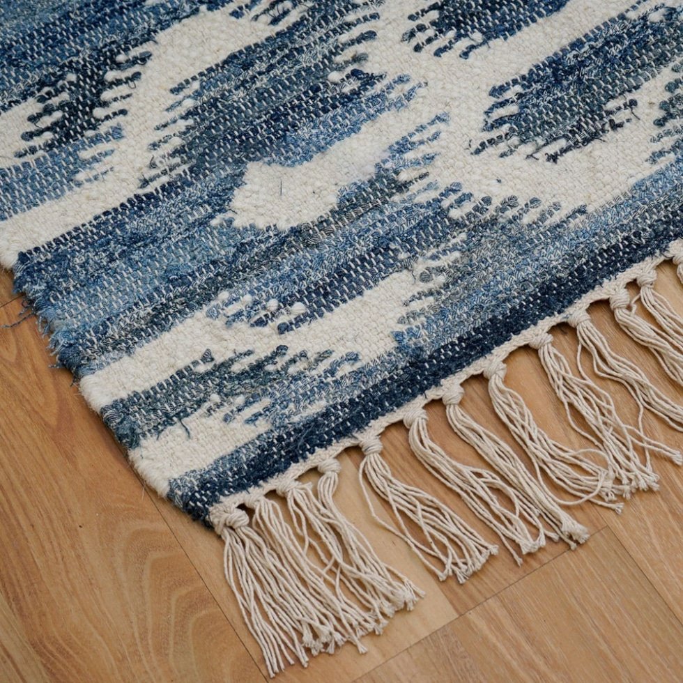 Alfombra kilim azul de diseño clásico hecha a mano