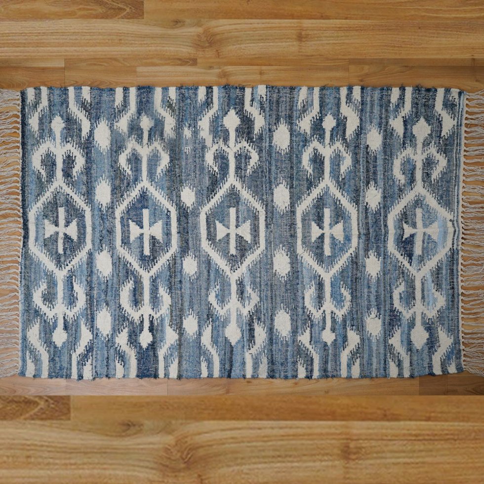 Alfombra kilim azul de diseño clásico hecha a mano