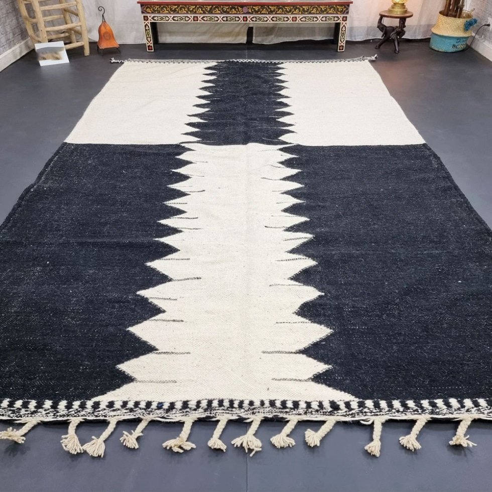 Alfombra kilim marroquí moderna hecha a mano