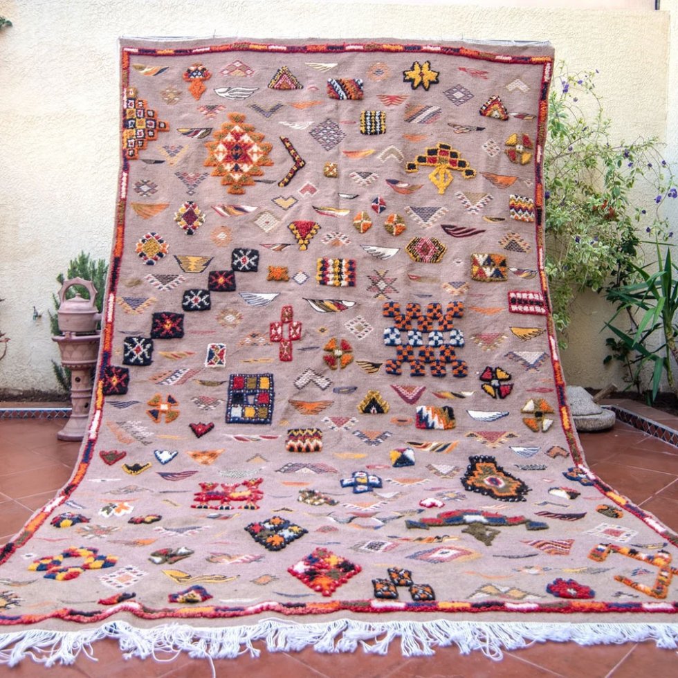 Alfombra tradicional Akhnif bereber kilim marrón