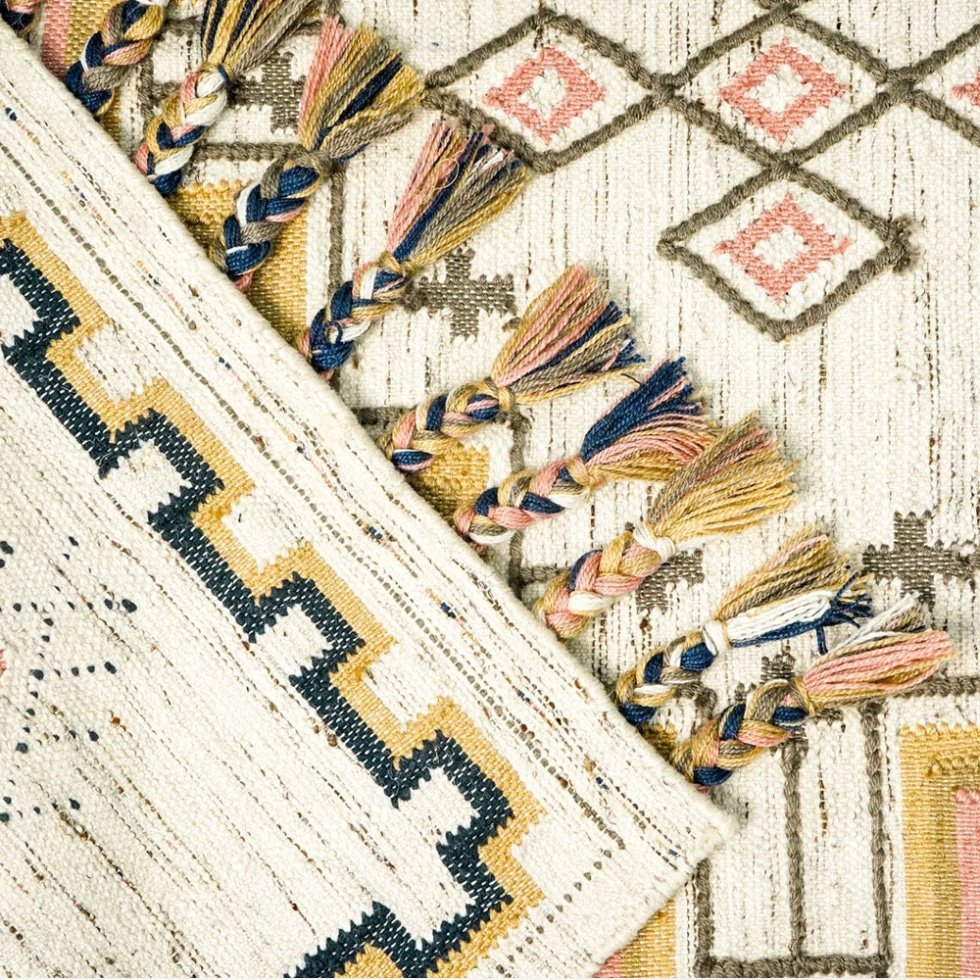 Alfombra kilim tradicional étnica india