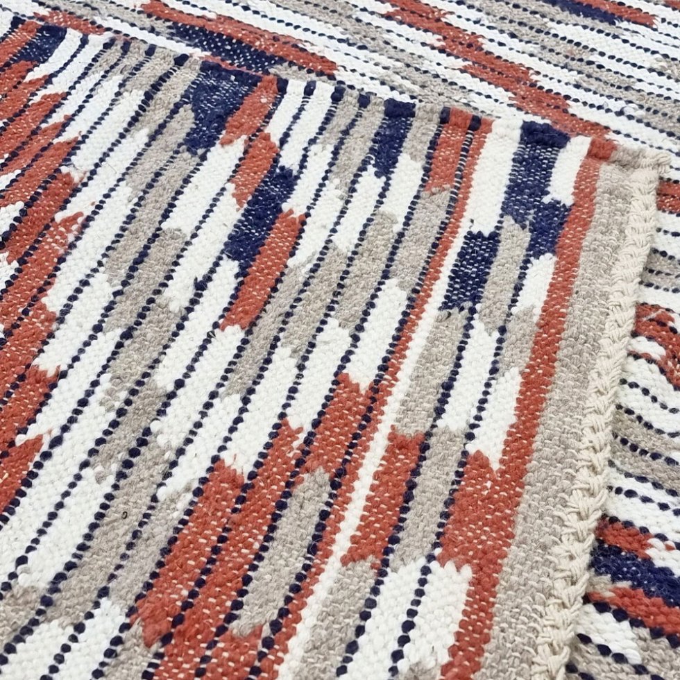 Tapiz kilim marroquí de estilo vintage