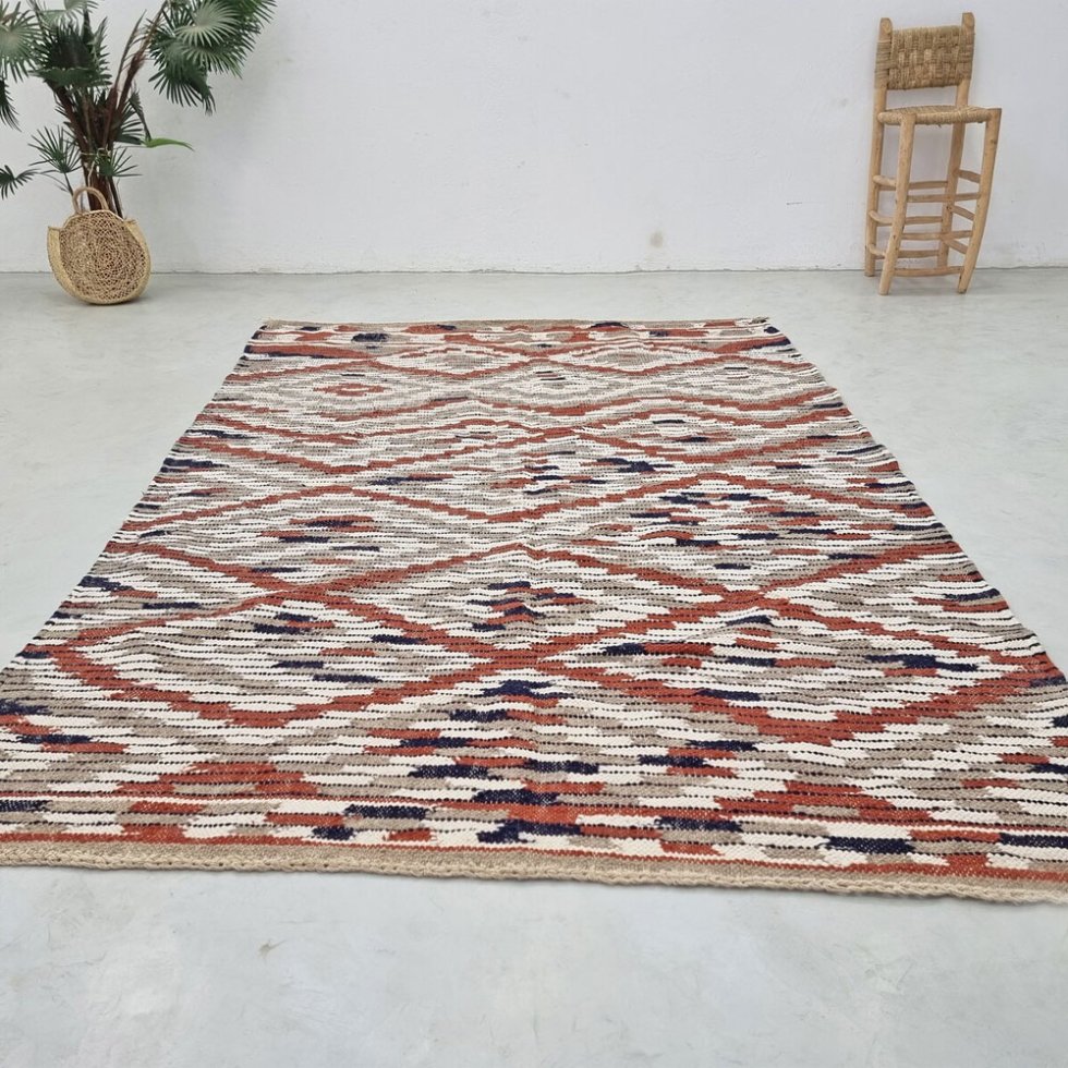 Alfombra kilim marroquí de estilo vintage