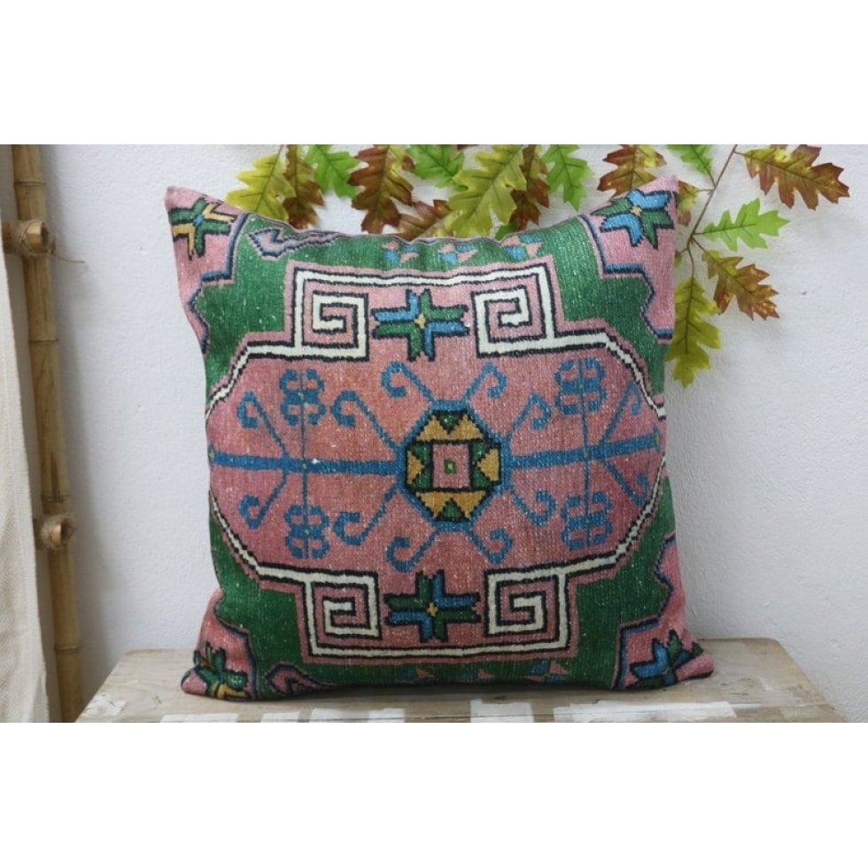 Almohada kilim verde