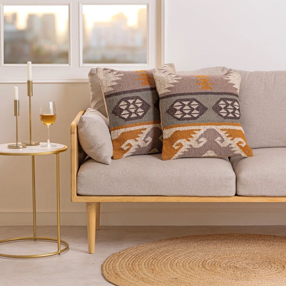 Cojines kilim antiguos