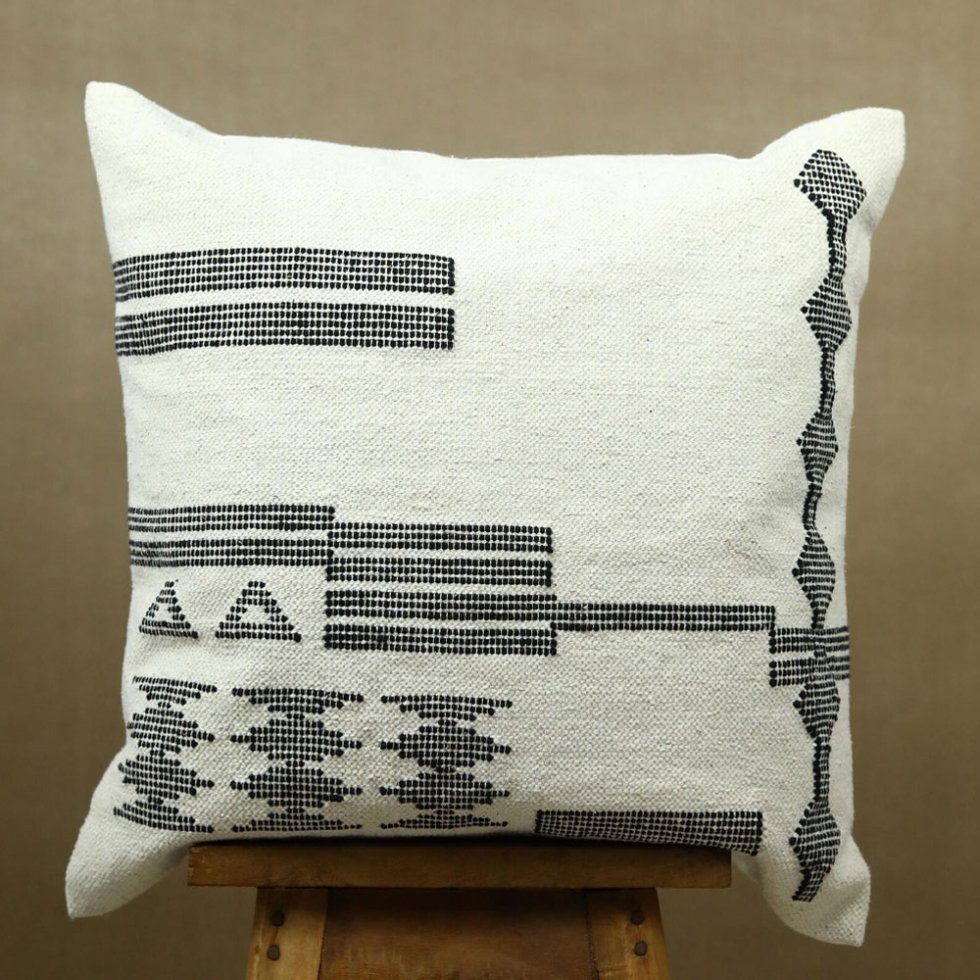 Almohada kilim blanca