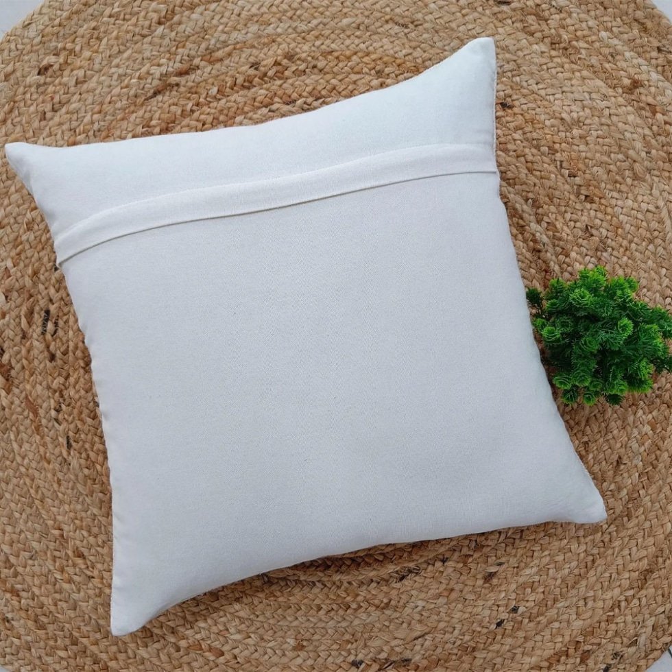 Almohada kilim blanca