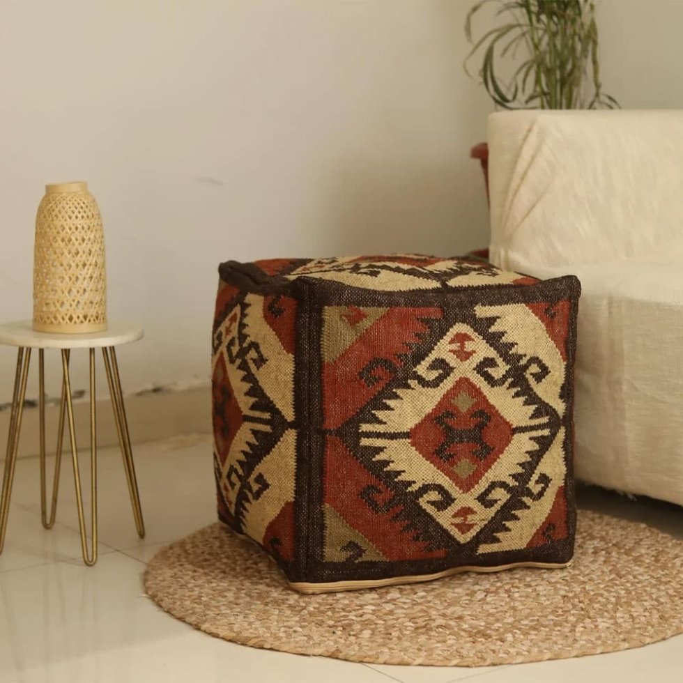 Puf otomano kilim hecho a mano