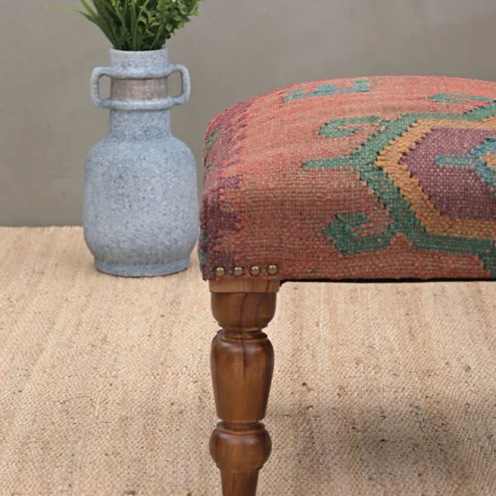 Taburete otomano kilim cuadrado oriental
