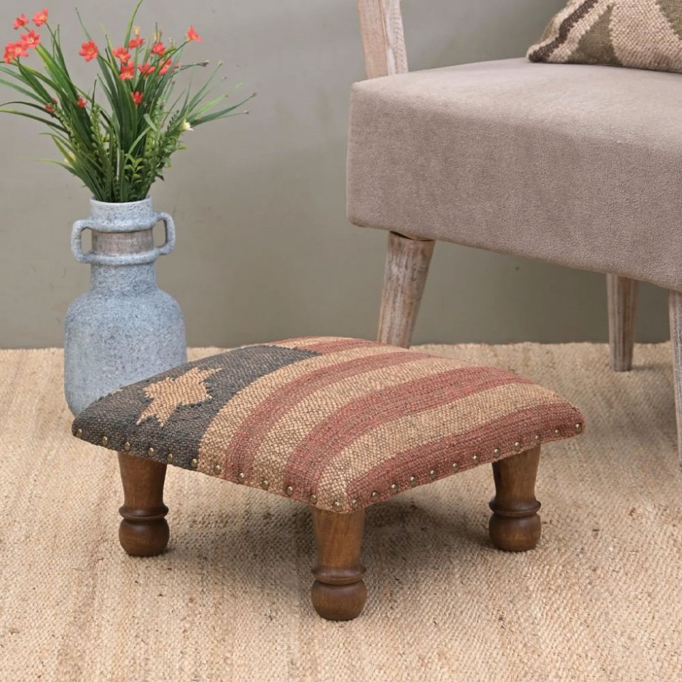 Taburete otomano de kilim con bandera de EE.UU.
