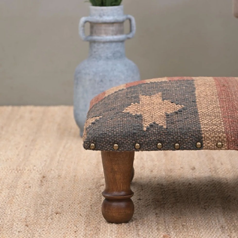 Taburete otomano de kilim con bandera de EE.UU.