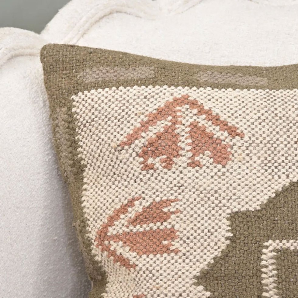 almohada kilim 20x20 verde y beige