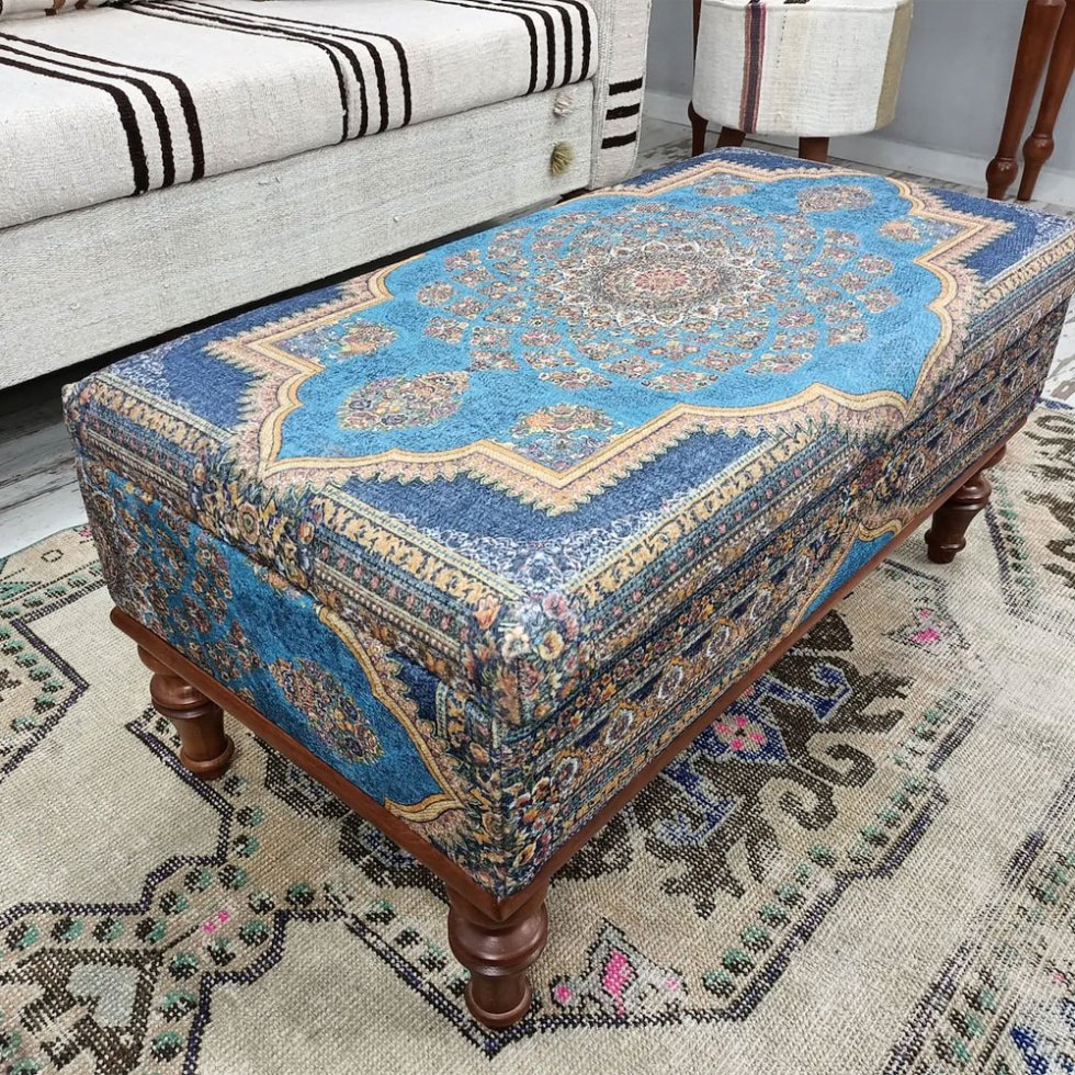 Mesa de centro otomana kilim turco azul con almacenaje