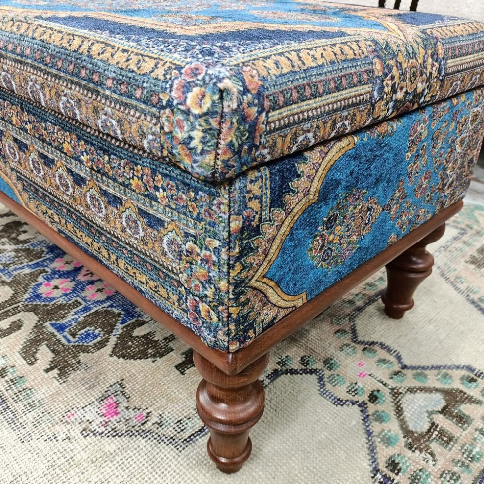 Mesa de centro otomana kilim turco azul con almacenaje