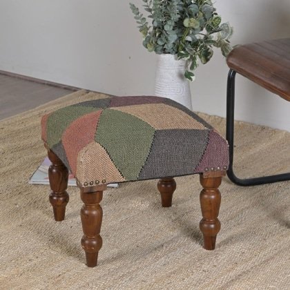 Taburete puf tapizado Kilim