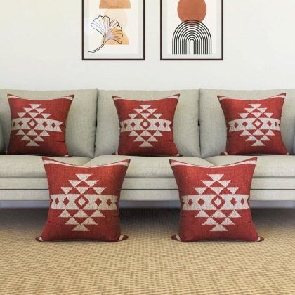 Cojines kilim ornamentados rojos