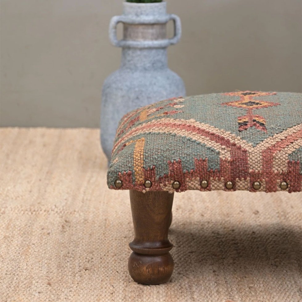 Taburete otomano kilim verde pequeño